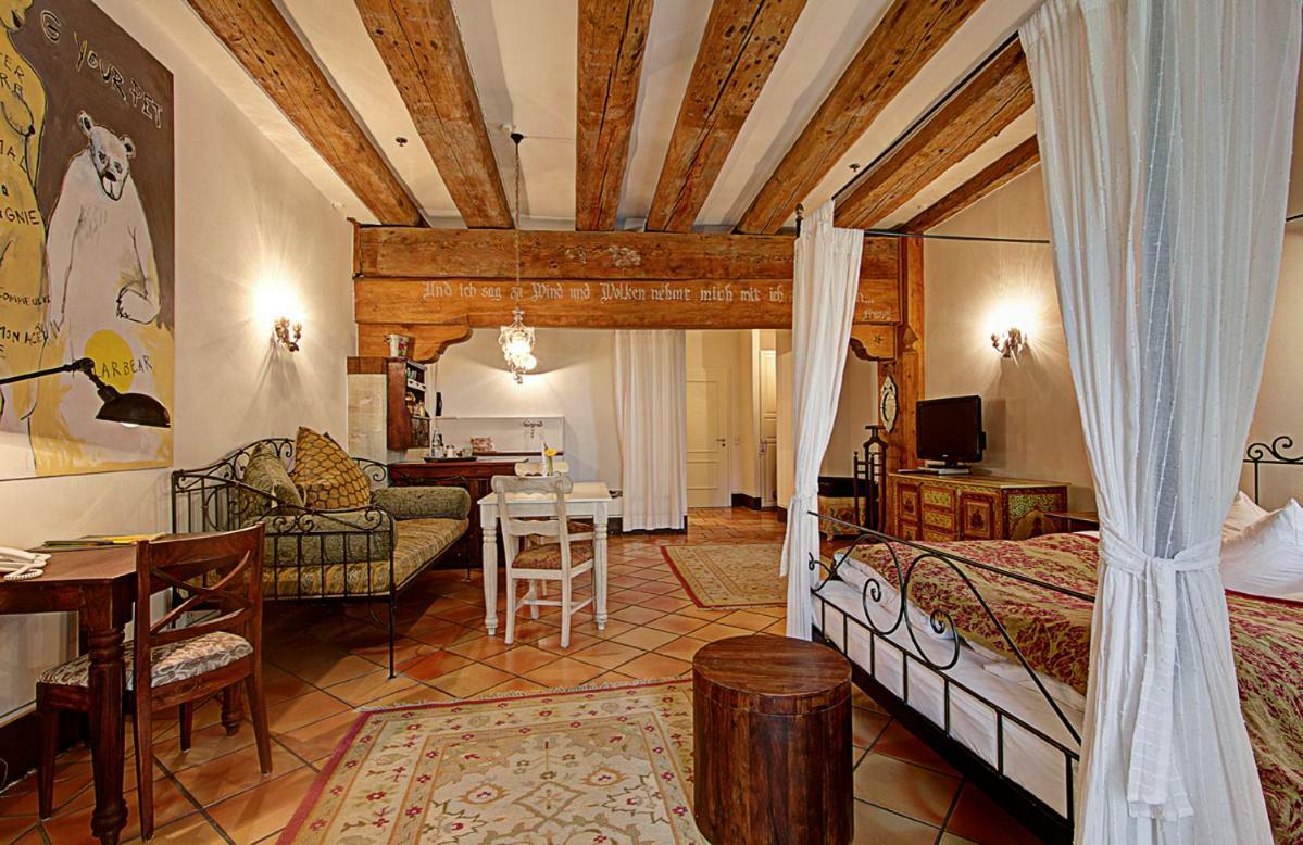 Hotel Orphee Andreasstadel Ratisbona Exterior foto